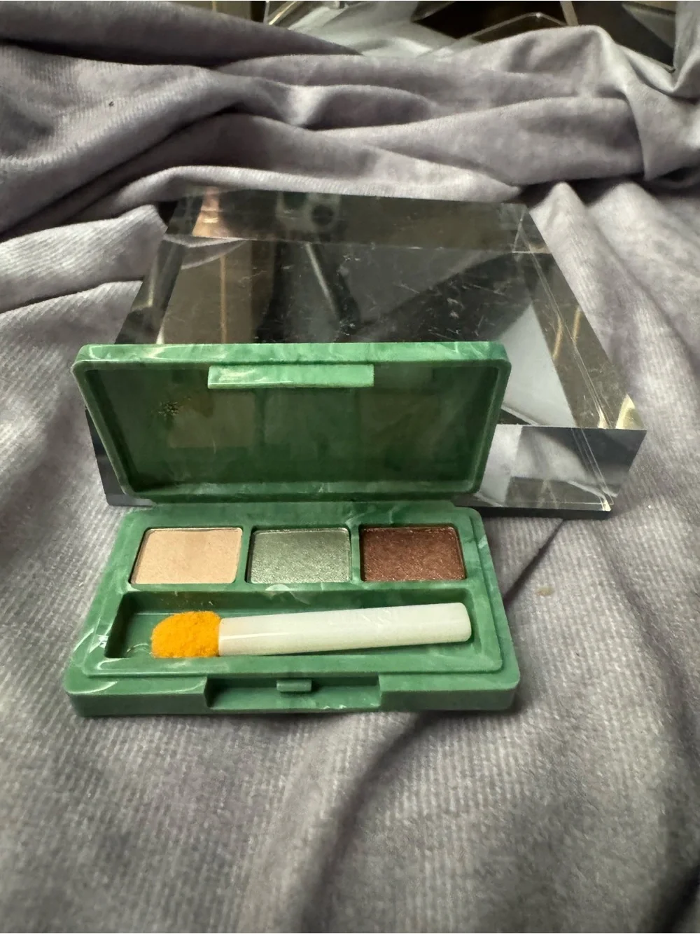 Clinique Eyeshadow Trio Palette Rum Spice sparkling sage champagne